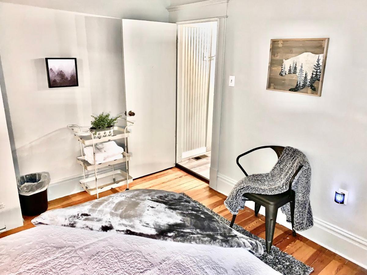 Newly Renovated Cozy Home Minutes From Broadmoor And Downtown Colorado Springs Luaran gambar